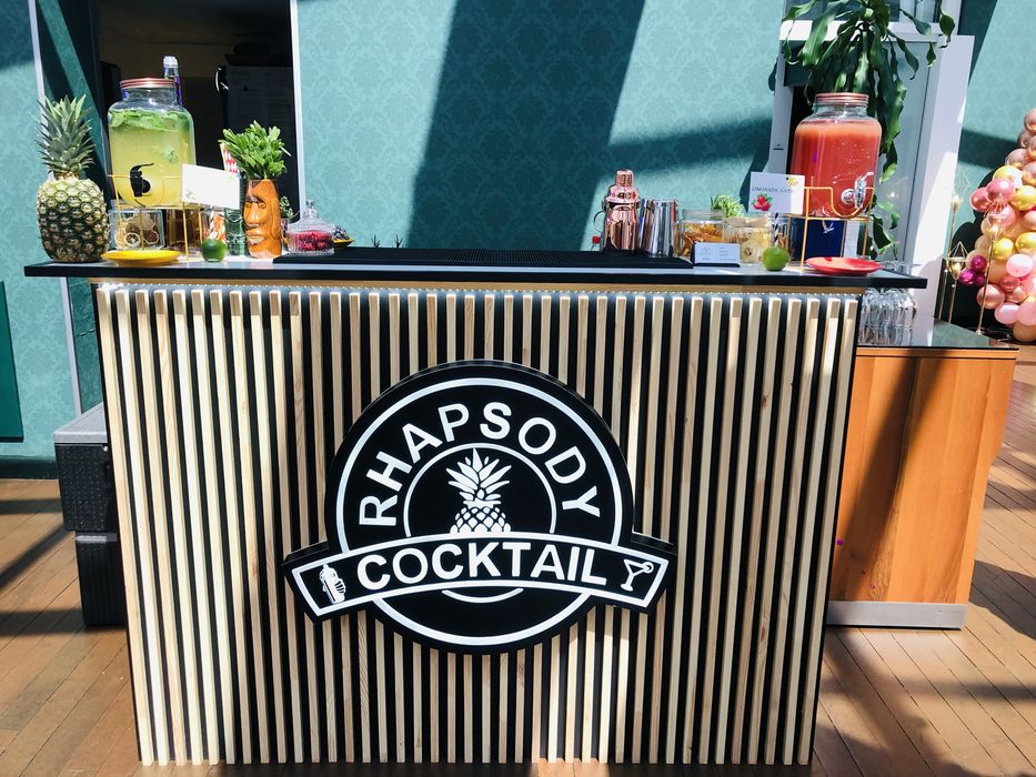 Cocktail bar,bar mobil,barmani evenimente private