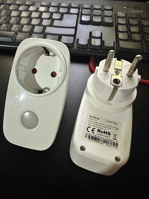 Умная розетка Broadlink SP 3