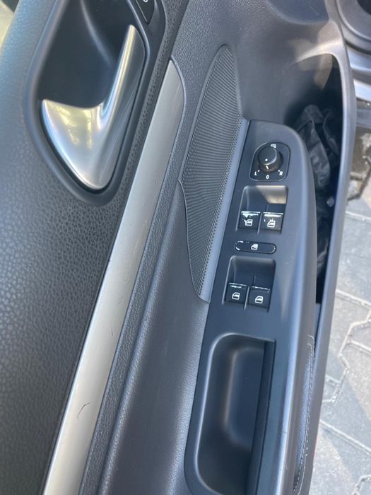 Volkswaghen golf,2.0 TDI,140 cp,automat