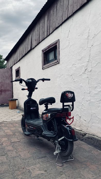 Электро скутер Ск8