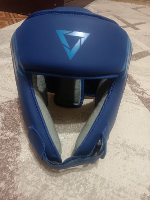 Боксёрский шлем сатылады