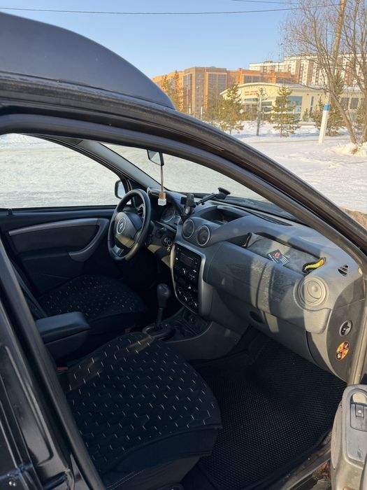 Renault Duster в хорошем состояние