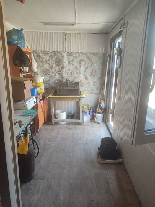 Срочно продам контейнер утеплённый.