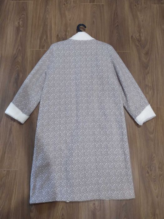 Пальто. Демисезонное. Новое