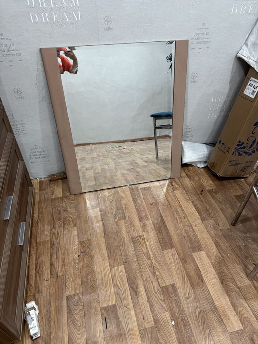 Зеркала новые отдам даром