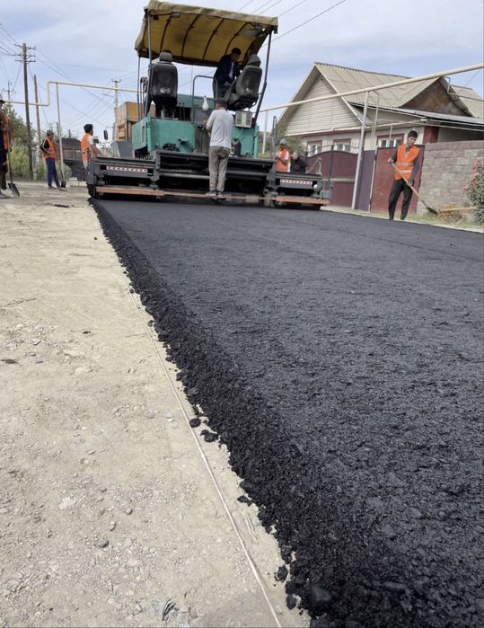 Асфальтирование дорог , Укладка асфальта