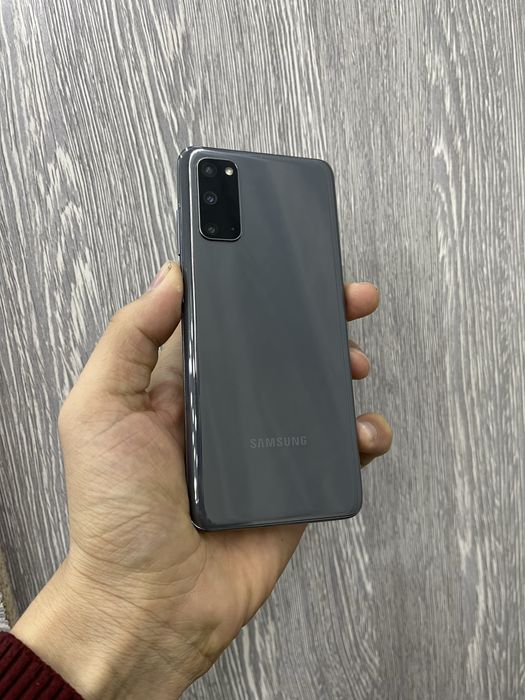 SAMSUNG S20 128GB.         .