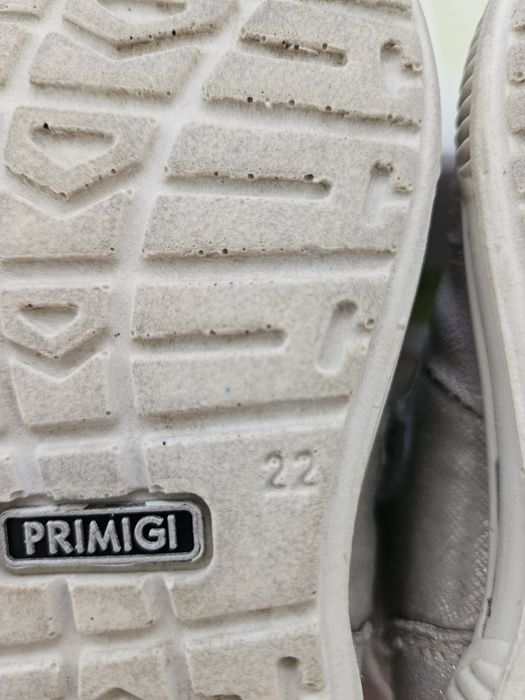 Biomecanics сандали  от естествена кожа No 19. H&M обувки No 18/19. Primigi ботуши No 22.