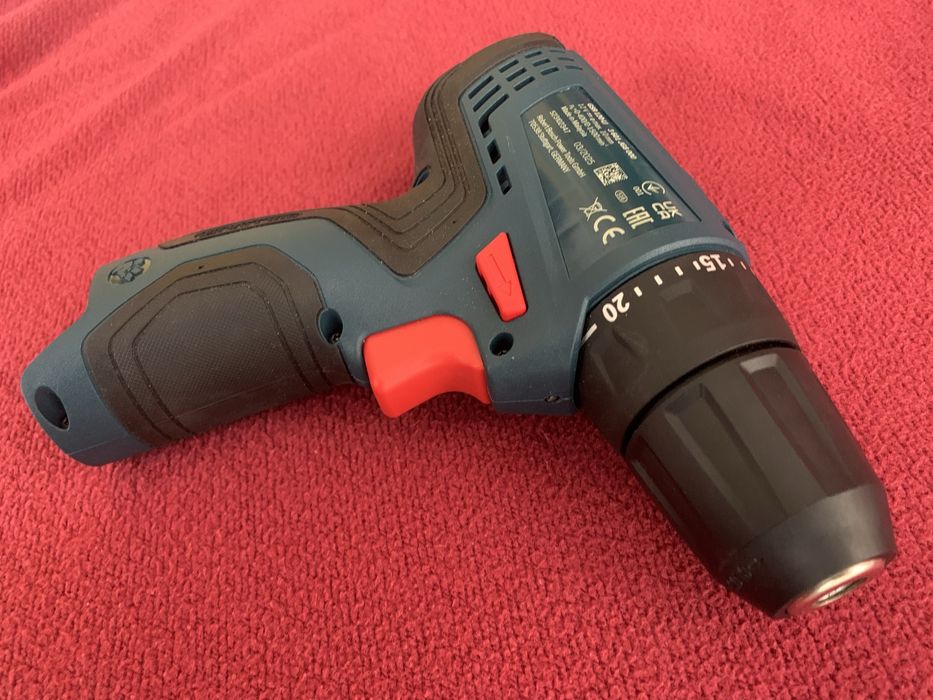 Bosch GSR 120 LI . Bormasina gsr 120 li