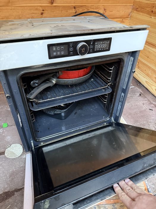 Cuptor incorporabil Whirlpool