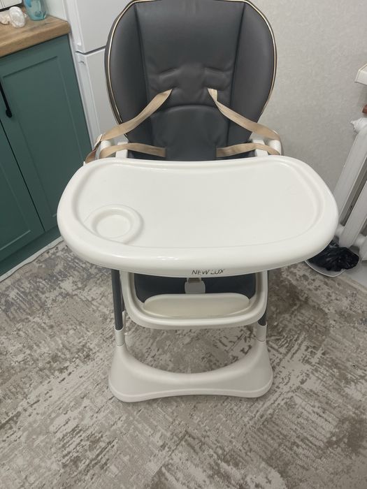 Стульчик для кормления в отличном состоянии