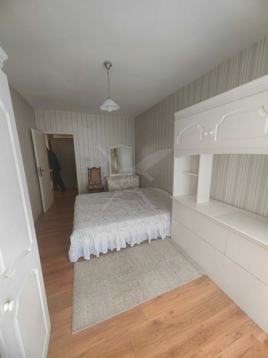 Дава се под наем Двустаен апартамент в Пловдив, Младежки Хълм - 65 кв.м за 398.82 € - Снимка #2