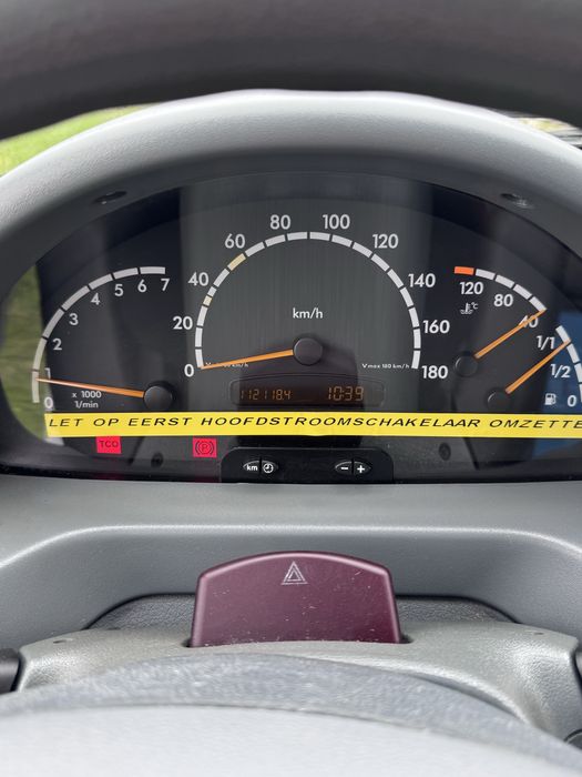 Vând Mercedes Sprinter 413