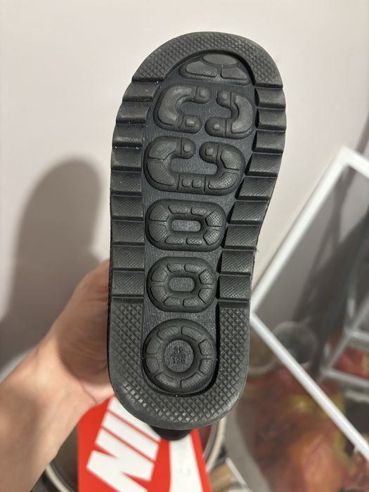 Продам угги 29 р