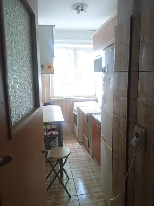Apartament de vânzare - Craiovița Nouă