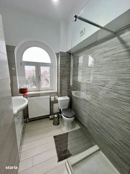 Apartament 2 camere, 56 mp, zona Centrala