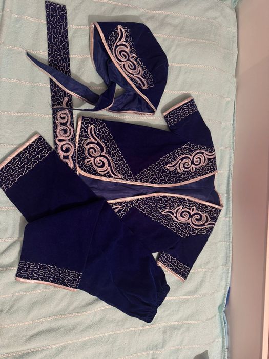 Продам казахский национальный костюм для мальчика