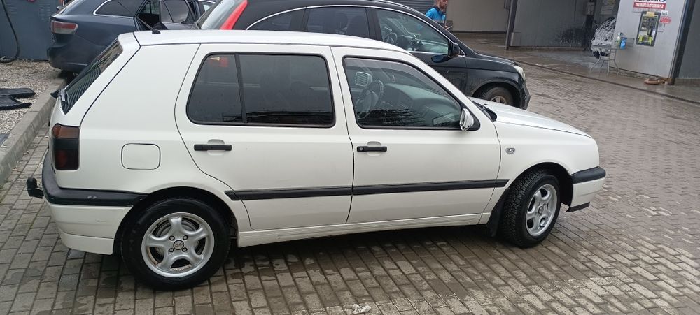 Volkswagen GOLF 3- 1.9D