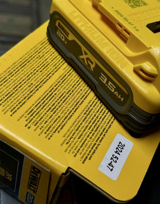 Аккумулятор батарея dewalt 3.5Ач Powerstack, оригинал, новый