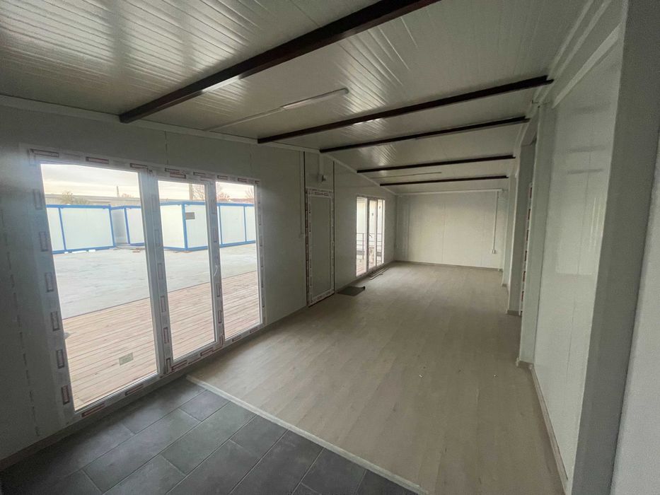 Жилищен контейнер 900/900 см. с двускатен покрив