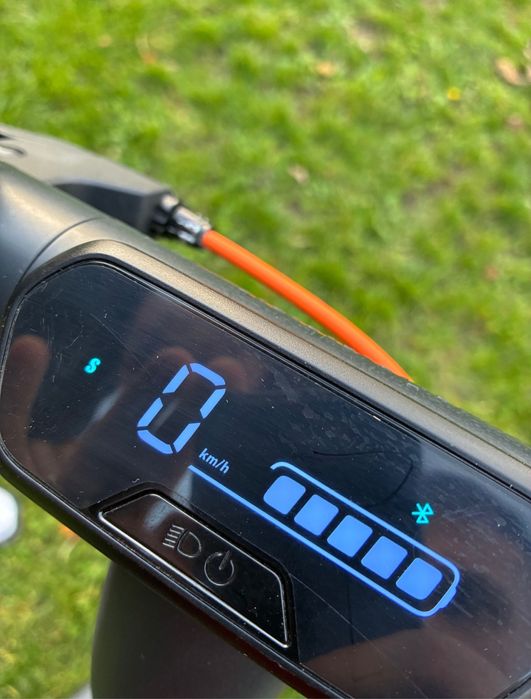 Trotineta ninebot E2 Plus