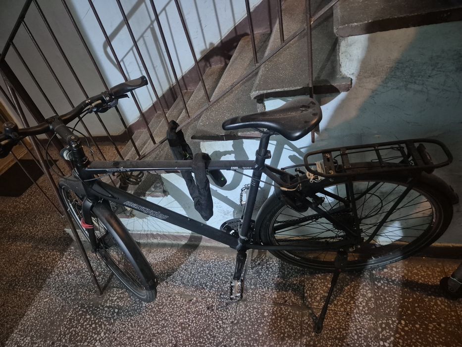 Bicicleta de vânzare