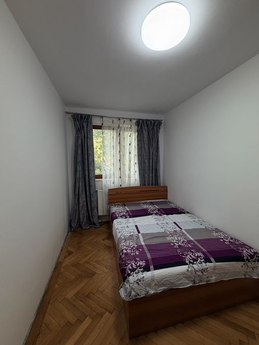 Inchiriez apartament 3 camere