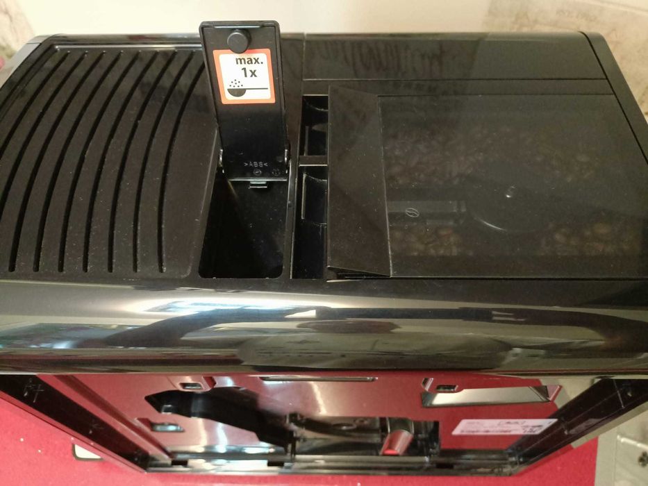 Expresor automat Melita barista