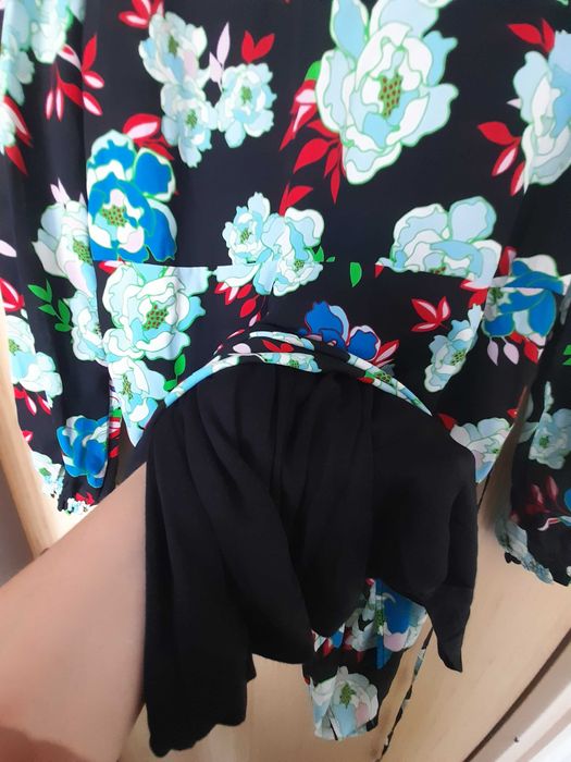 S.oliver! Жестока рокля-чисто нова