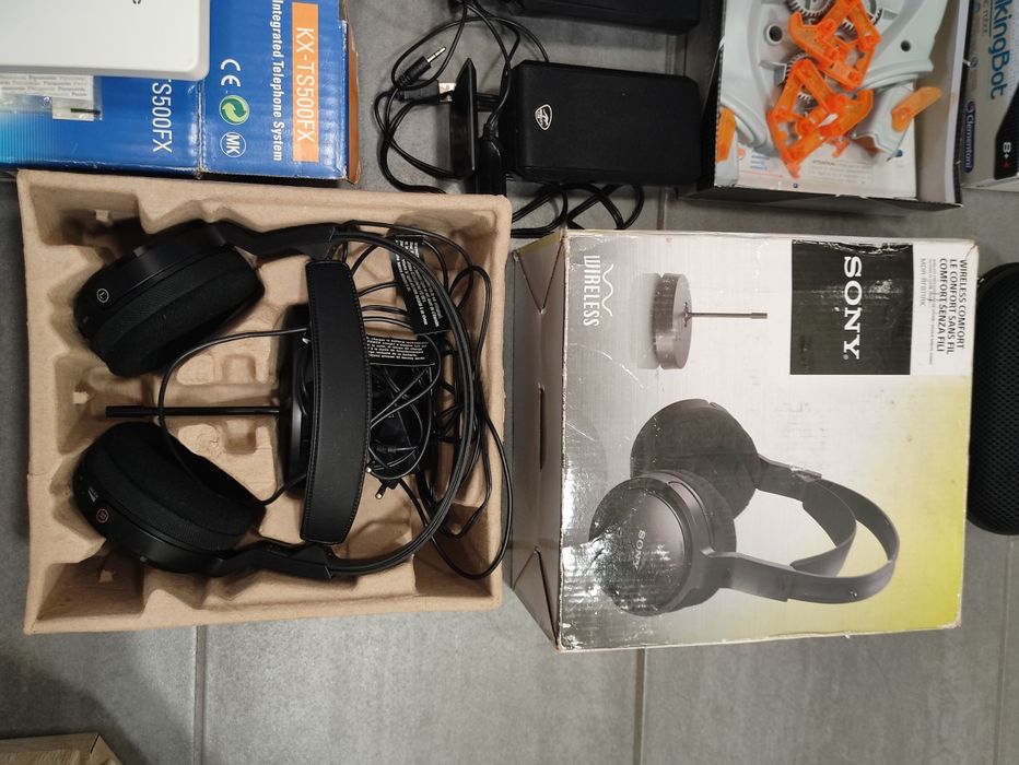 Елекртоника / Играчки / Слушалки / Тонколони