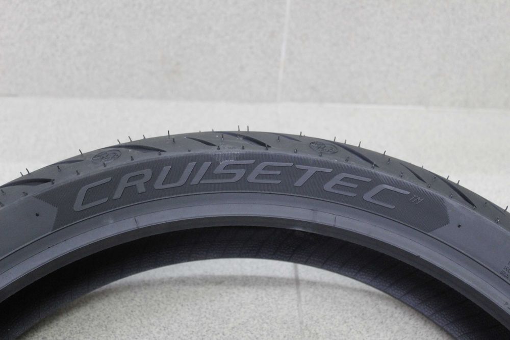 130/60-19 Metzeler Cruisetec