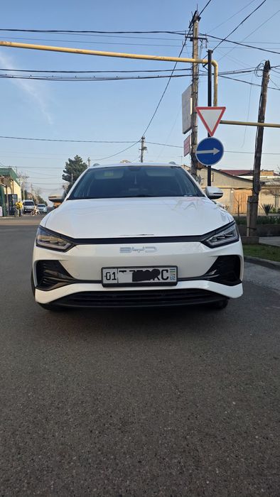Продаётся BYD E2