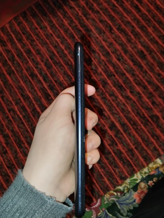 Redmi 9c  srochna sotiladi