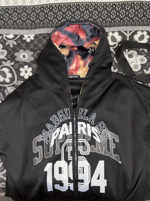 Зипка supreme x maison margiela.