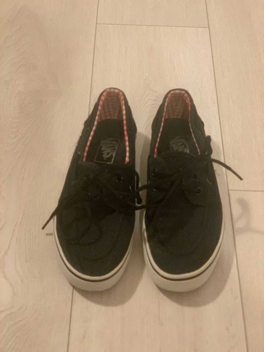 Tenesi Vans 41 (Puma, Adidas, Nike, Reebok, etc.)