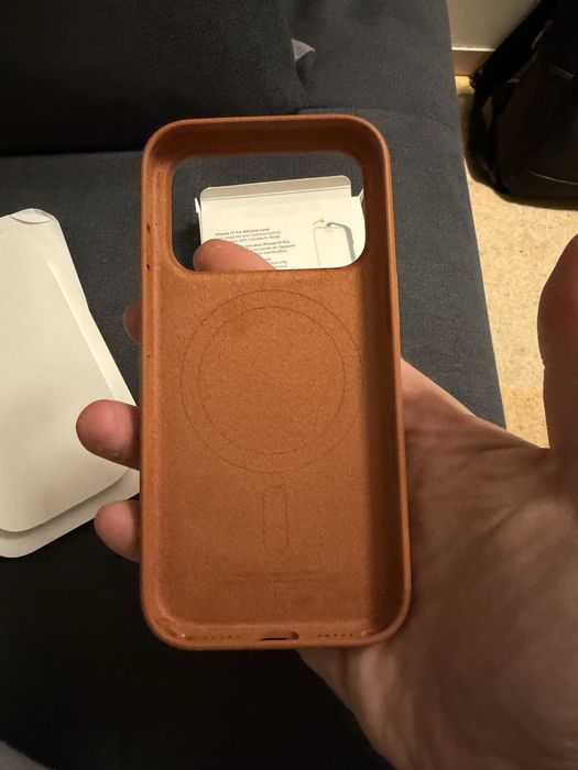 Iphone 17 pro кейс Magsafe