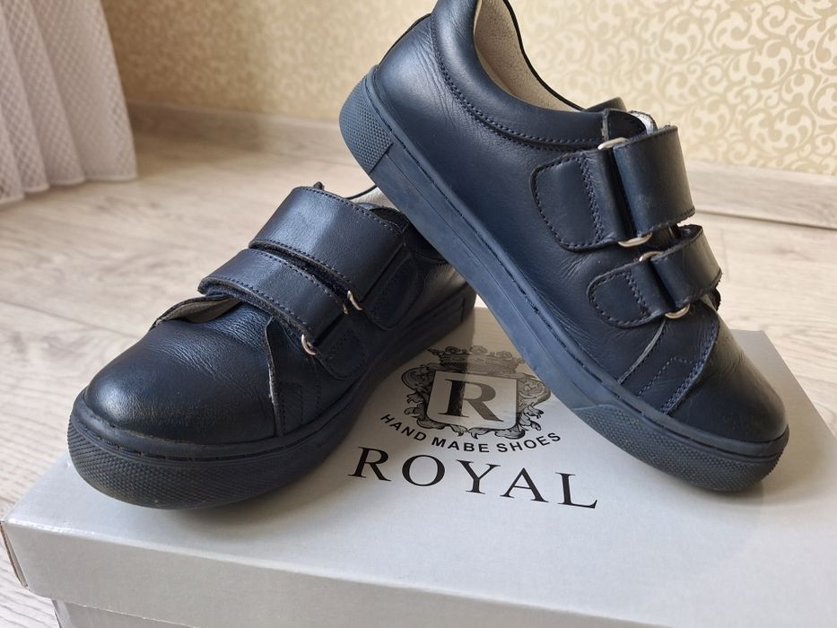 Туфли -кеды 6000 тенге