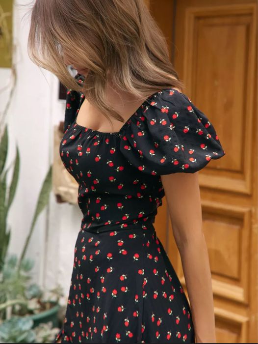 Продам платье в отличном состоянии