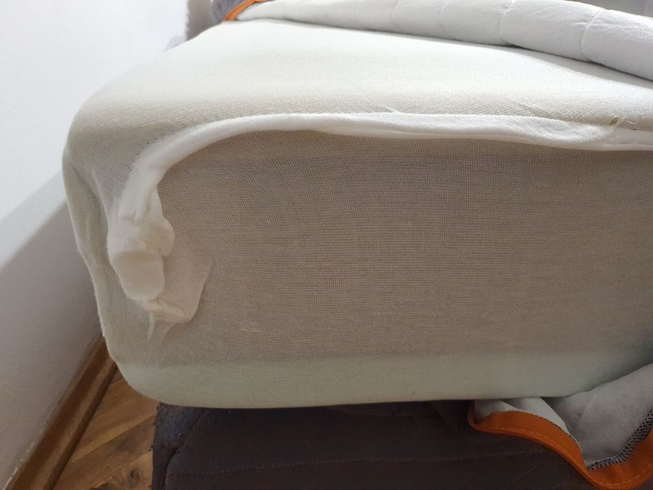 Продавам  матрак 90/200/21