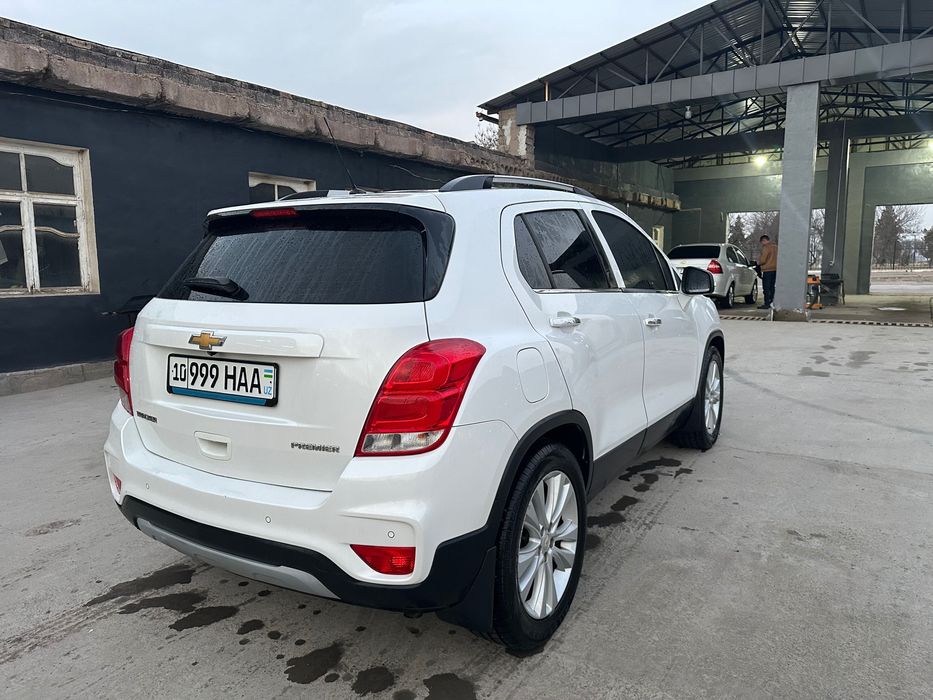 Автомобиль, Трекер