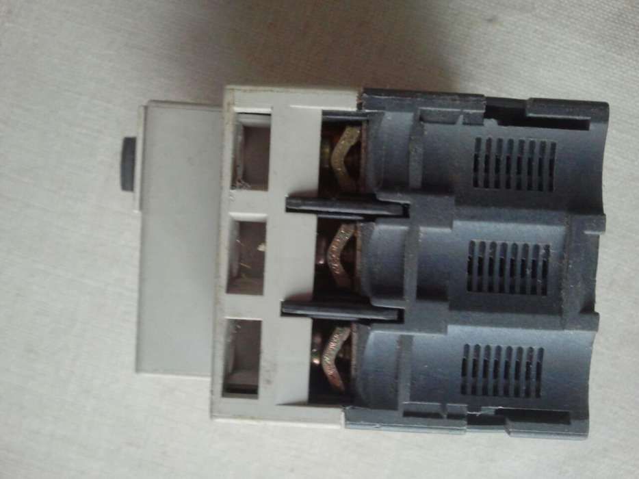 GV2M10 4-6.3A fabricat France