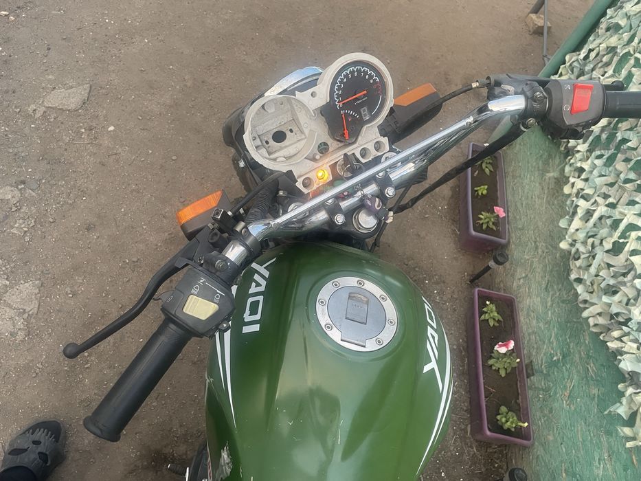 Yaqi 200 постушка