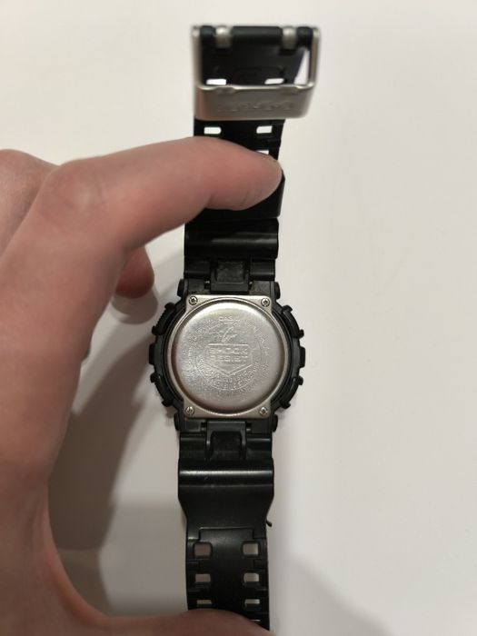 G shock часовник