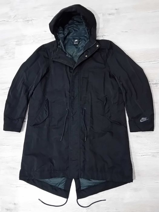 Geci, bomber şi parka cu puf Nike, mărimea L