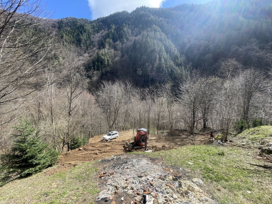Vand Teren pe Transalpina pt Cabana cu vedere panoramică deosebită