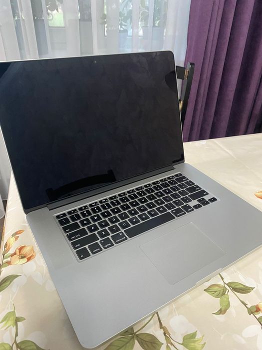 Macbook pro 15", 2014 год