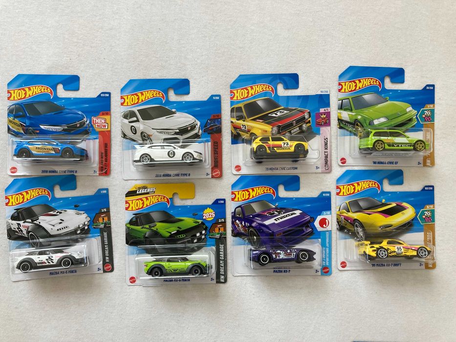 Hot Wheels колички - Ferrari, Audi, BMW, Porsche, Honda и други