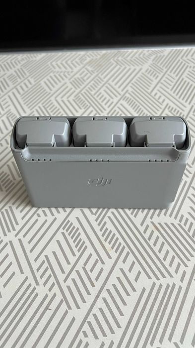 Drona DJI Mini 2 Fly More Combo