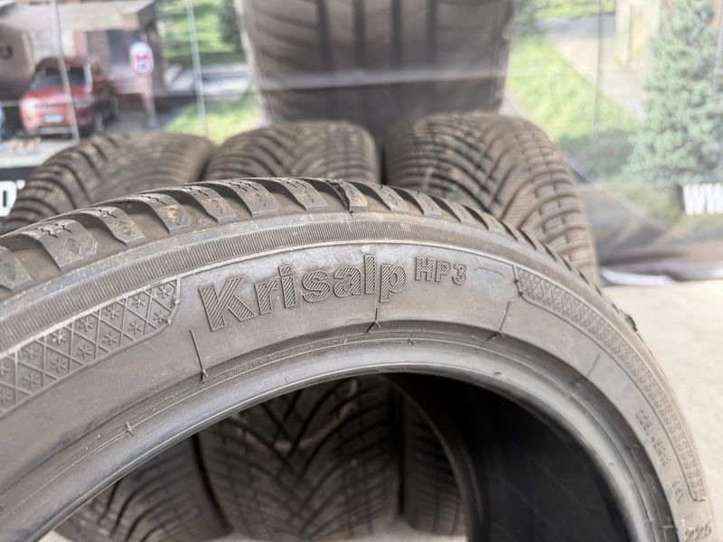 225/45/18 KLEBER 4бр