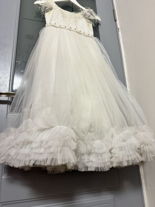 платье на девочку 7 или 8 лет